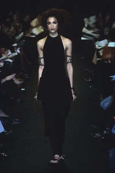 Look 27